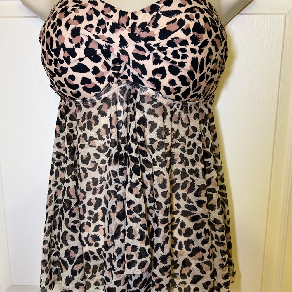 Kona Sol Animal Print bathing suit top size S